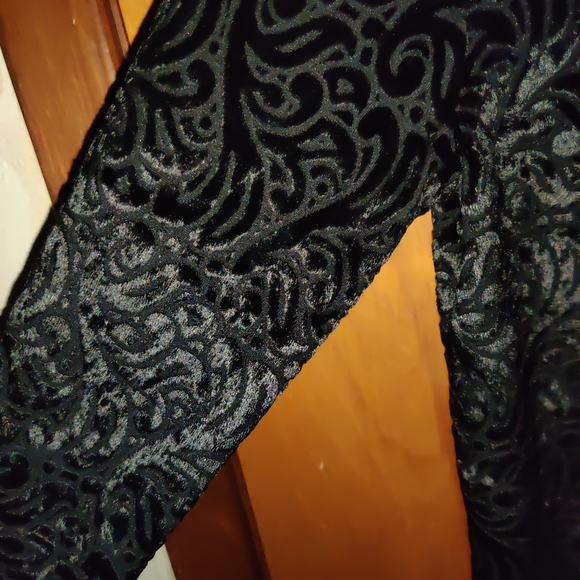 Long sleeve top from Liz Claiborne - Picture 4 of 7